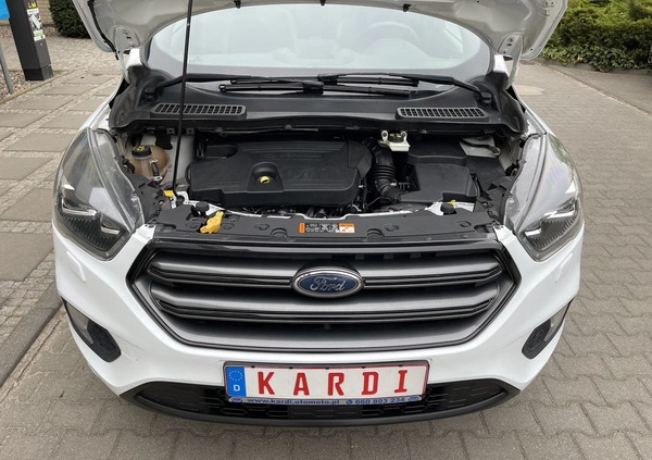 Ford Kuga cena 65900 przebieg: 187000, rok produkcji 2018 z Szczecin małe 781